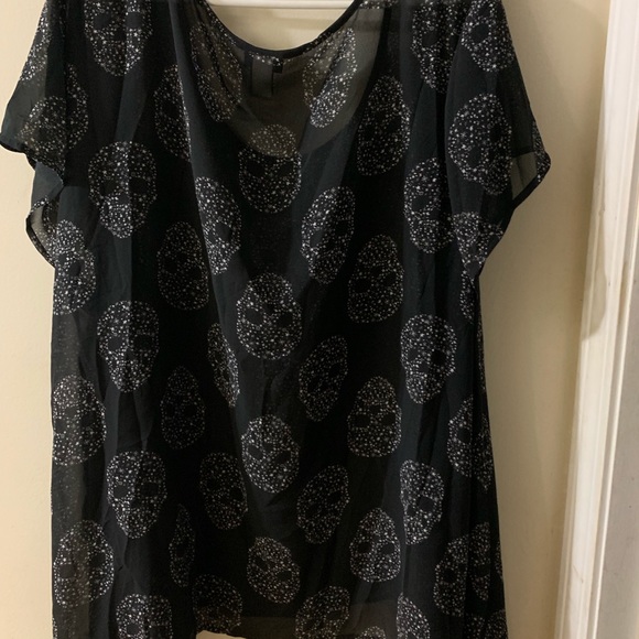 Blouse - Picture 3 of 3